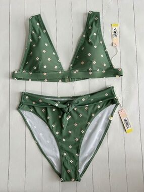 Summersalt size 12 bikini swim set two piece green geometric plunge top NEW